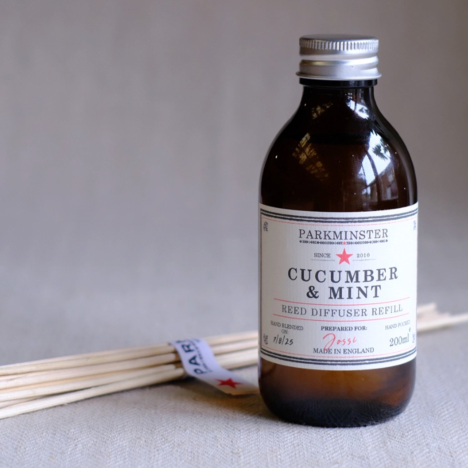 Parkminster 200ml natural reed diffuser refills – vegan, long-lasting home fragrance refills with 14 free reeds, perfect for topping up your favourite reed diffuser.