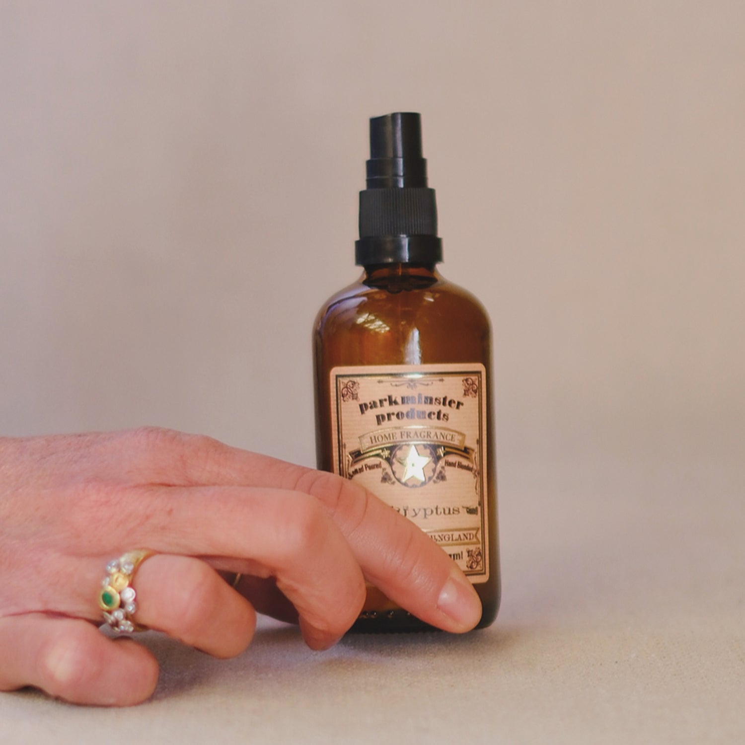 Instantly refresh your space with Parkminster’s Eucalyptus Room Mist, a botanical room spray crafted with 100% essential oils for a pure, uplifting scent.