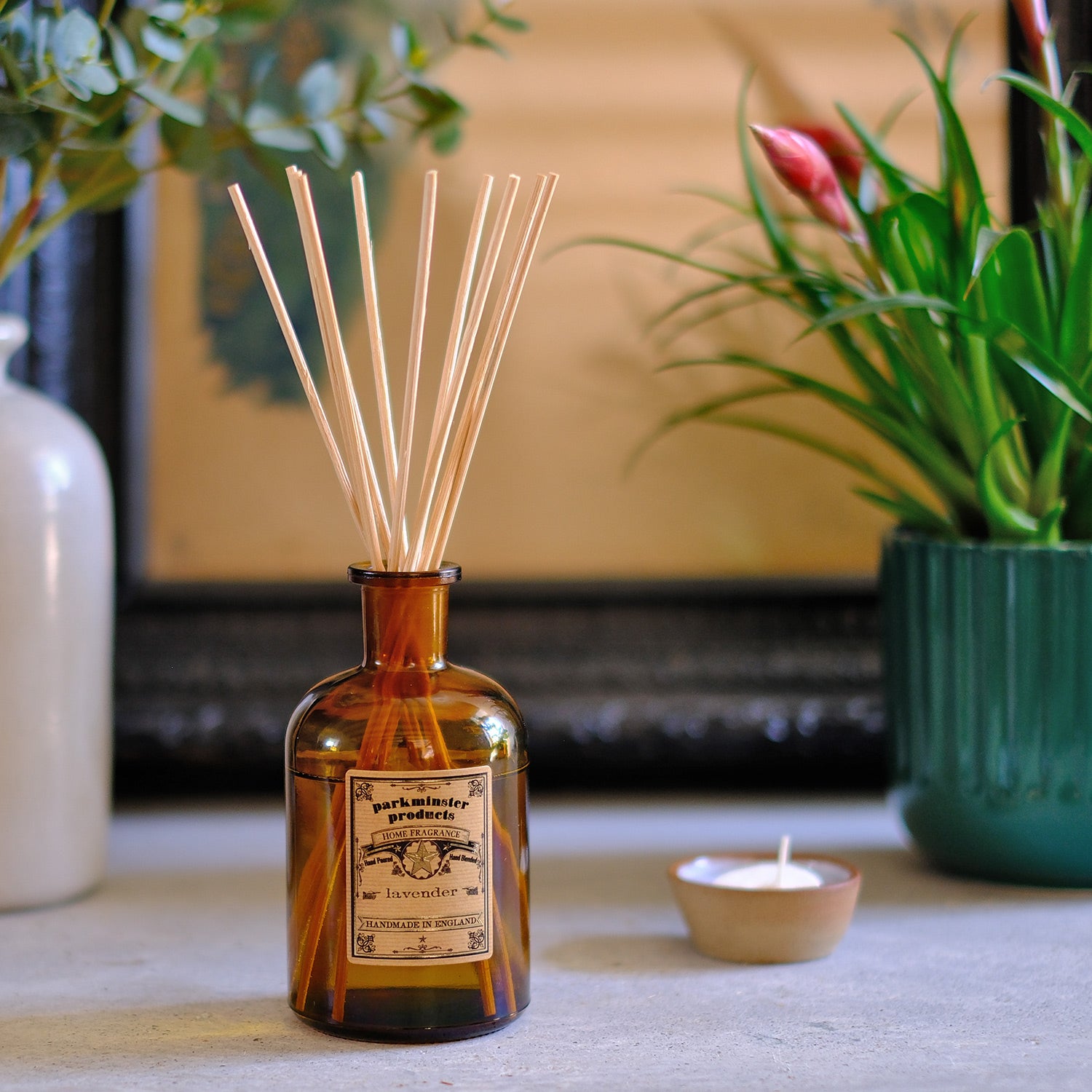 200ml Lavender Reed Diffuser by Parkminster Home Fragrance, soothing and calming scent, from the Apothecary Collection, handcrafted in Cornwall