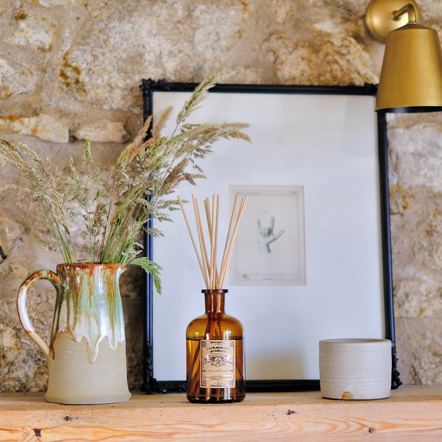 Bring the essence of the forest into your home with Parkminster's 200ml amber glass Apothecary Reed Diffuser, featuring the earthy, smoky, and woodsy scent of Woodland. Crafted in our Cornish workshop with 100% plant-based ingredients, this diffuser provides a stylish and natural aroma