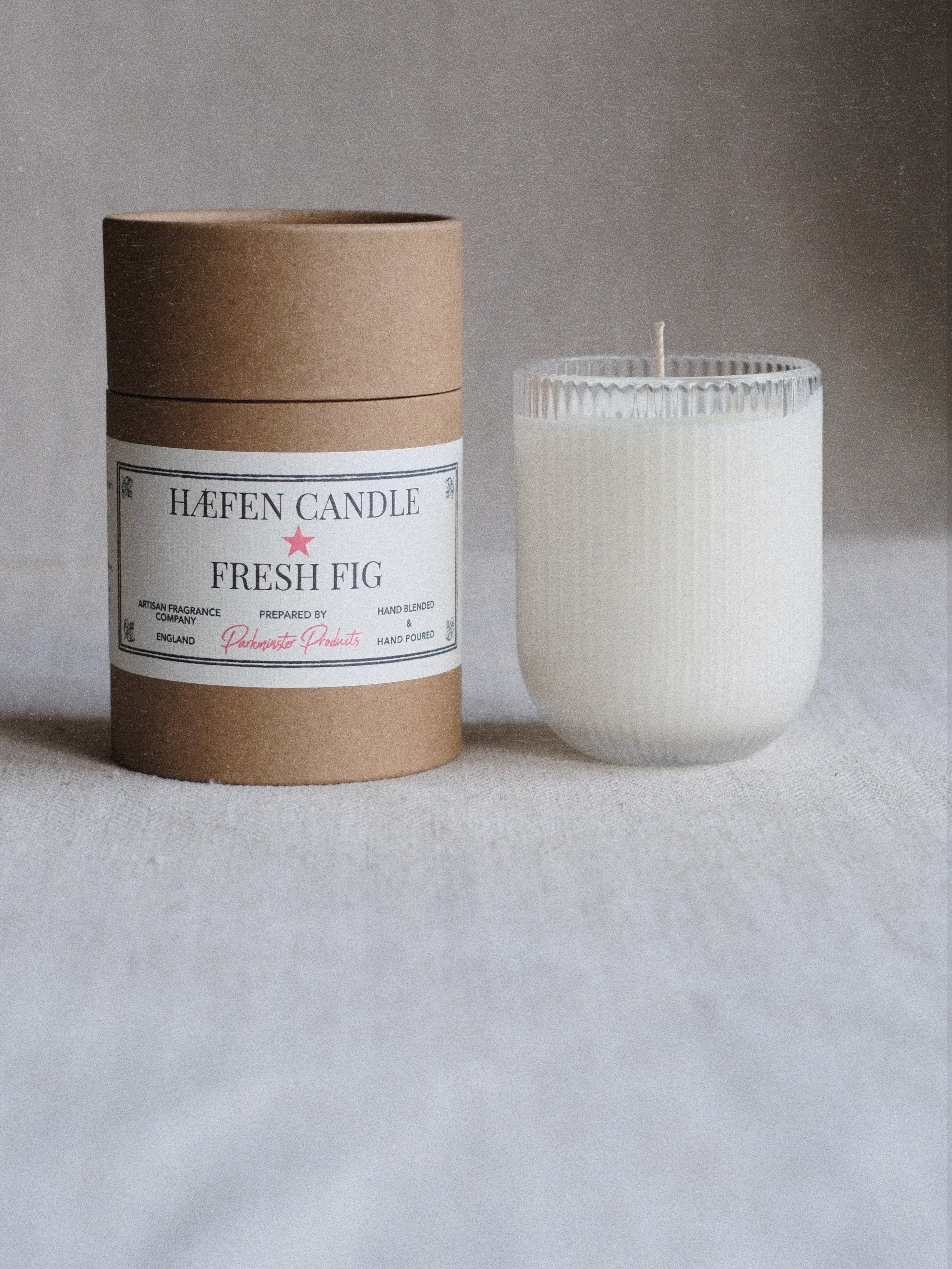 Parkminster HÆFEN Fresh Fig Scented Candle 200 g – natural soy wax candle with fruity fig and green leaves fragrance