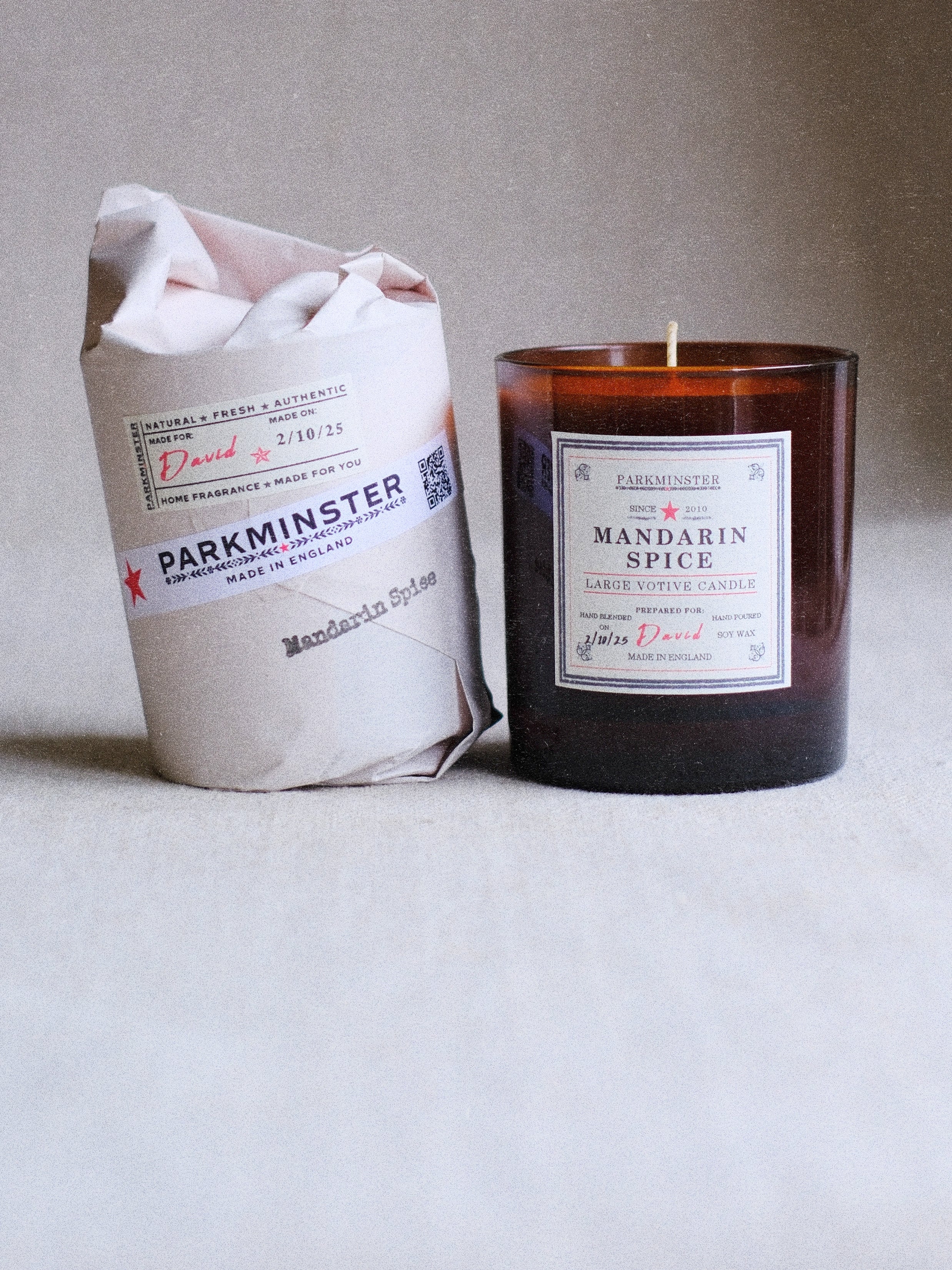 Parkminster Large Mandarin Spice Candle 220g – natural soy wax with 100% essential oils of mandarin, cinnamon & clove, a festive Christmas gift