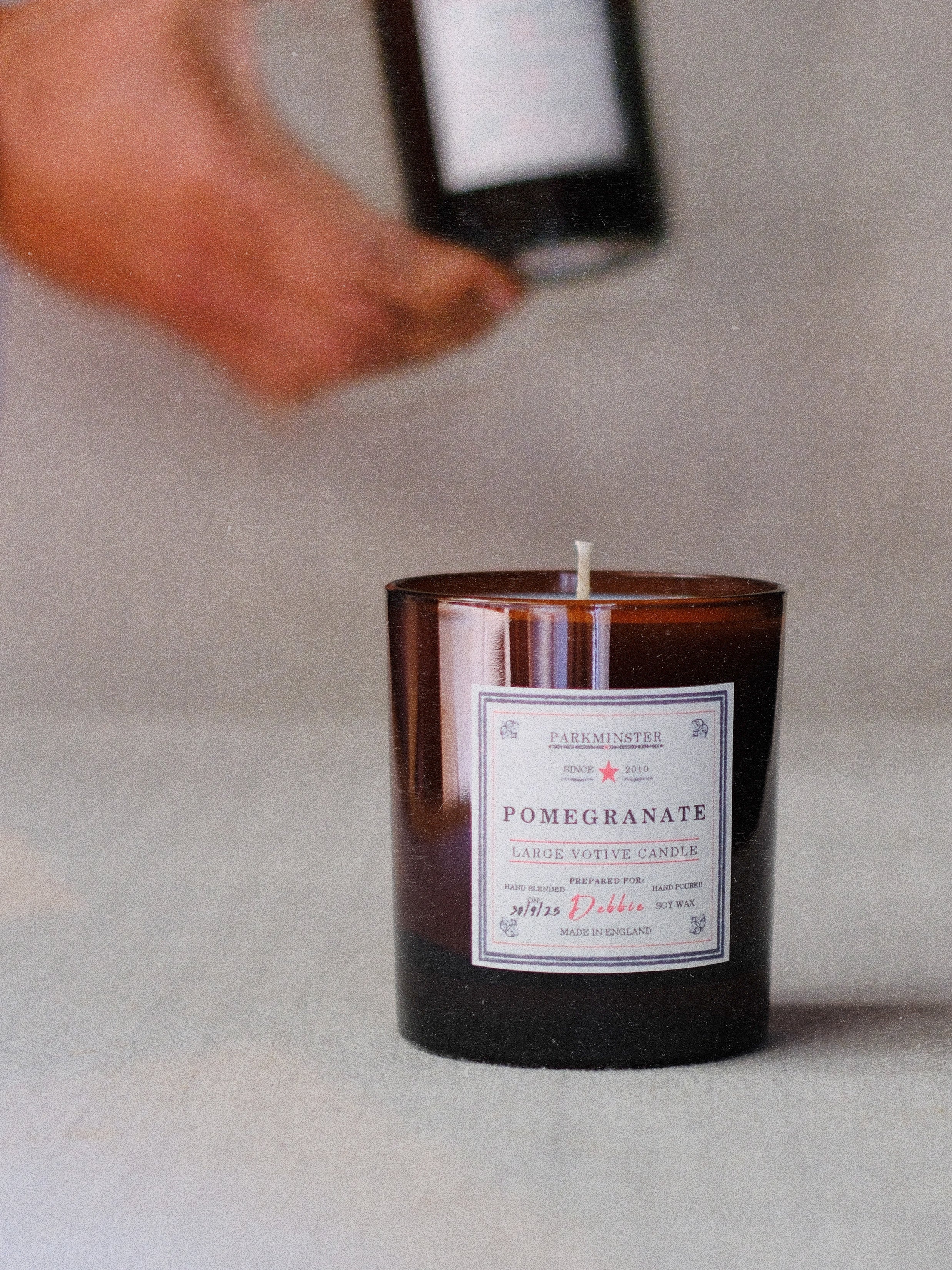 Parkminster Large Pomegranate Scented Candle 220g – natural soy wax candle with fruity-floral fragrance, hand blended and poured in Cornwall