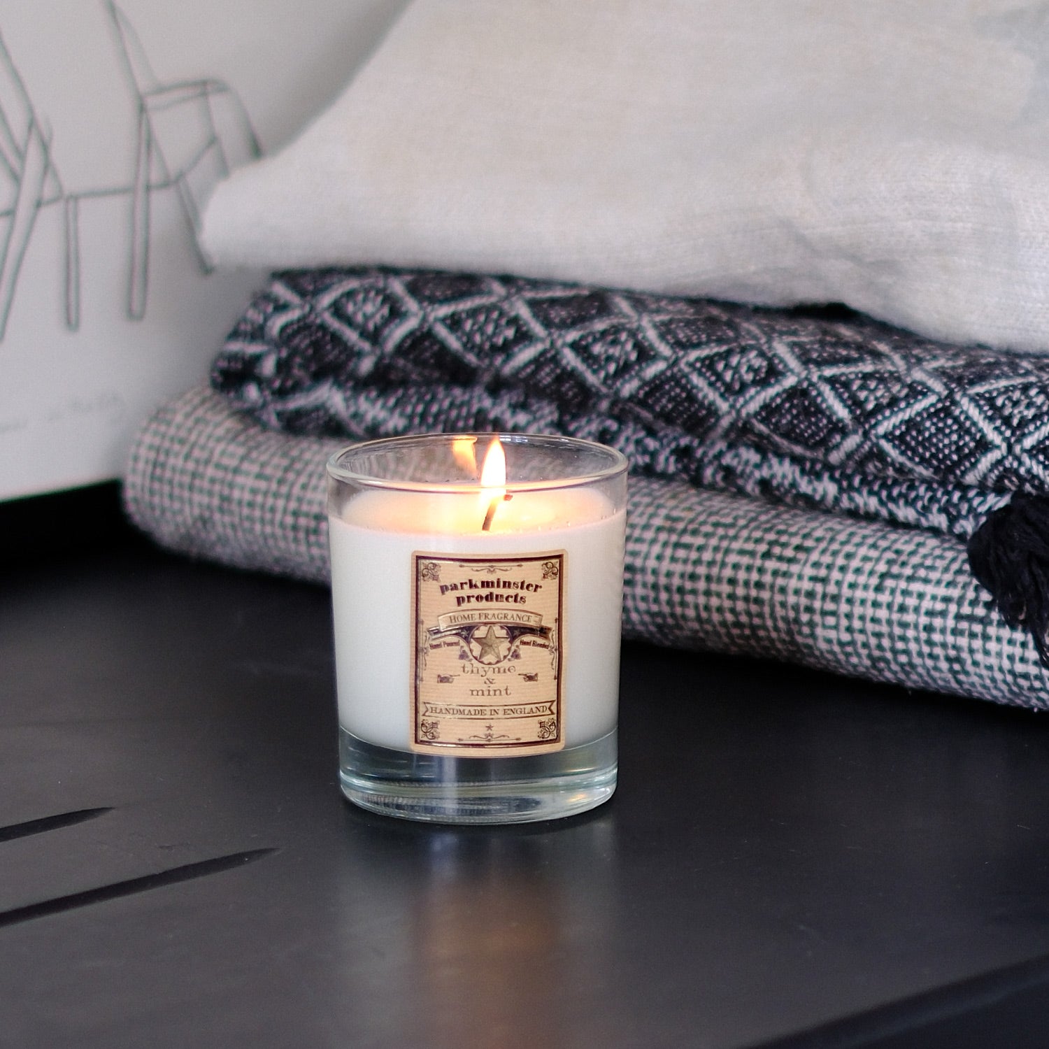 Thyme & Mint Soy Candle: Enjoy a fresh, green, and herbal scent with this 220g sustainable soy wax candle. Hand-poured by Parkminster in Cornwall, plastic-free and available with packaging-free options.
