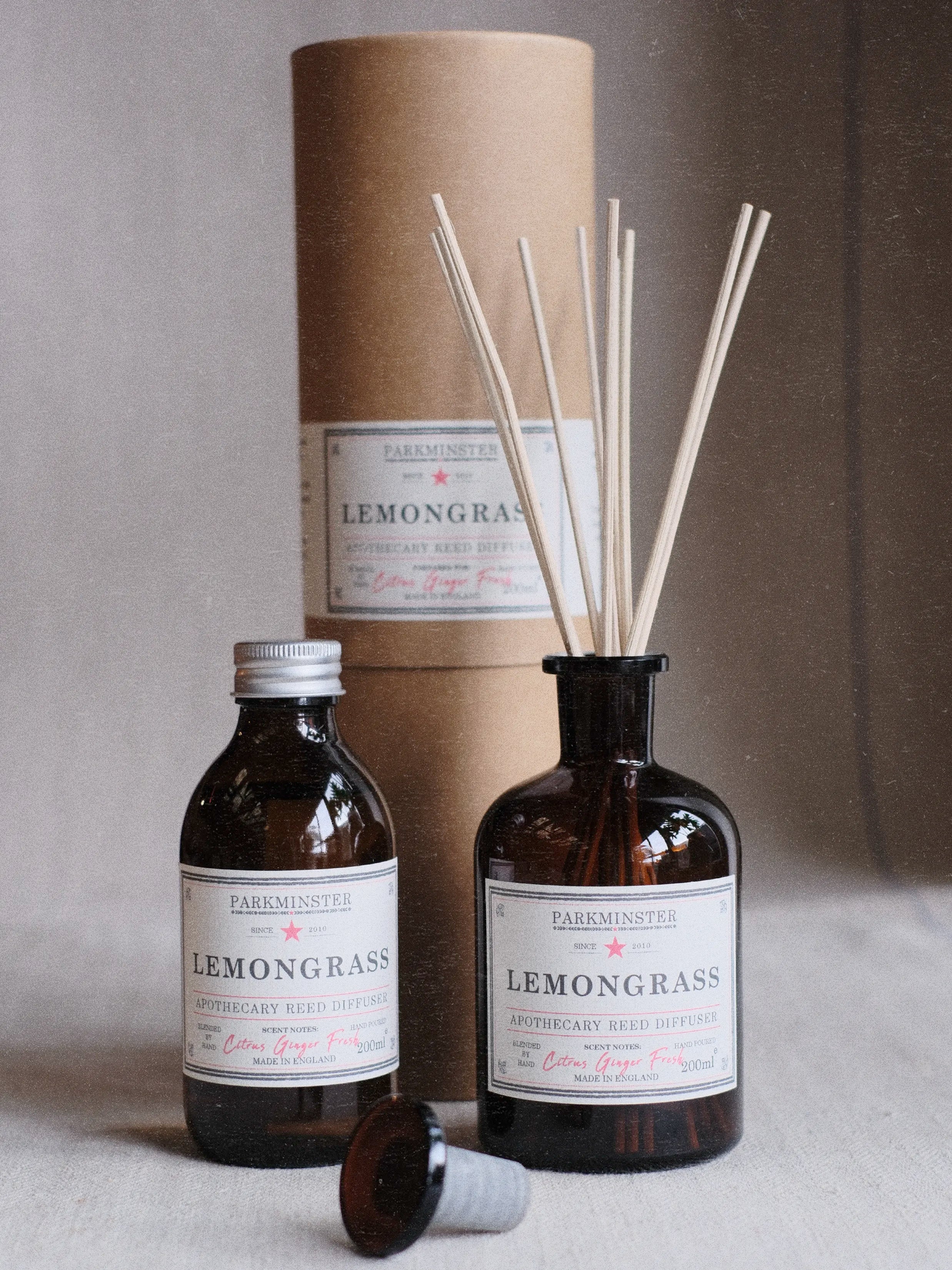 Parkminster Lemongrass Apothecary Reed Diffuser – fresh citrus and herb essential oil fragrance, elegantly presented and perfect as a natural home fragrance gift.