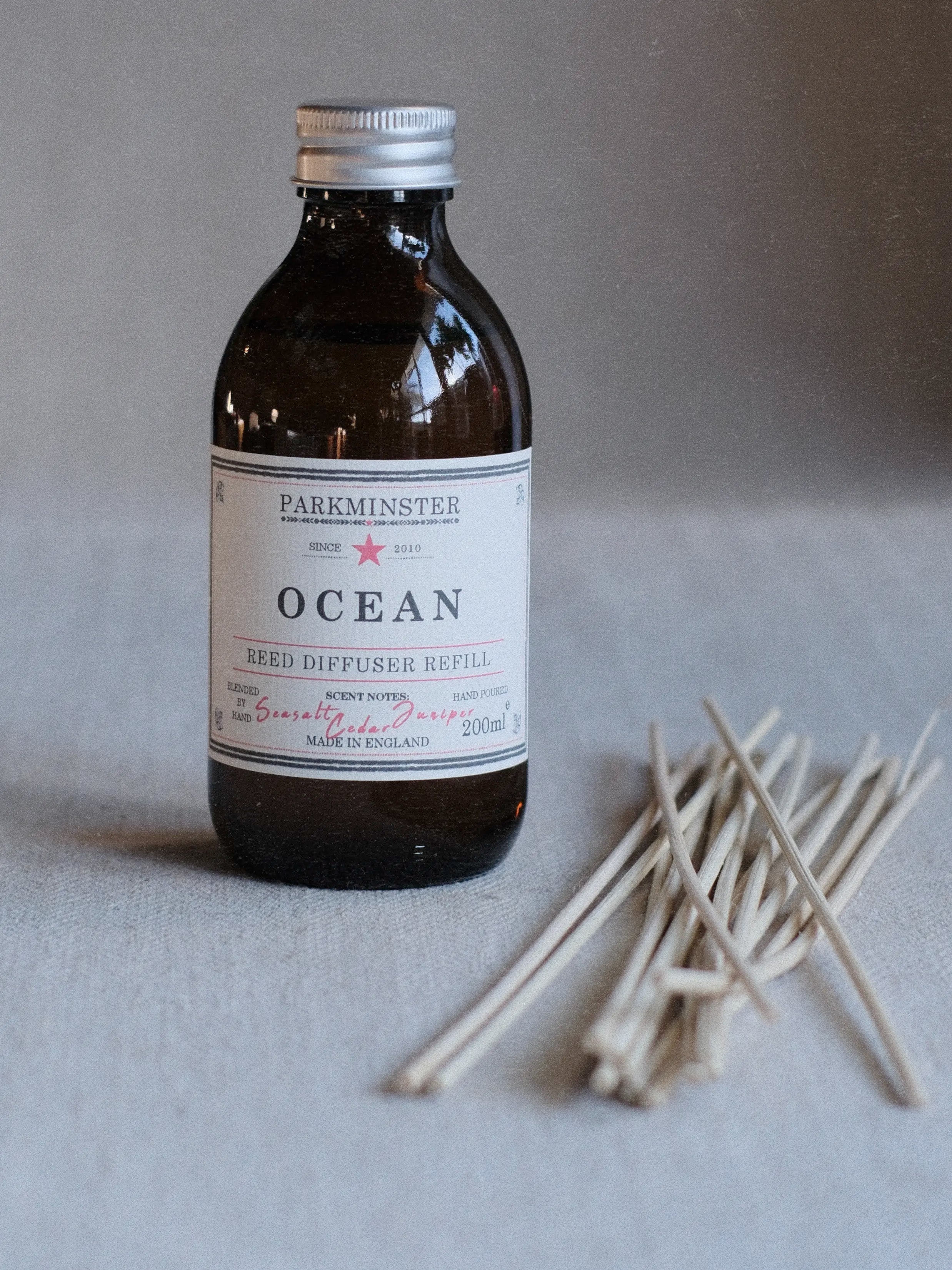 arkminster Ocean Reed Diffuser Refill 200 ml – natural sea-salt and juniper fragrance in a plant-based formula, perfect for refreshing your home.