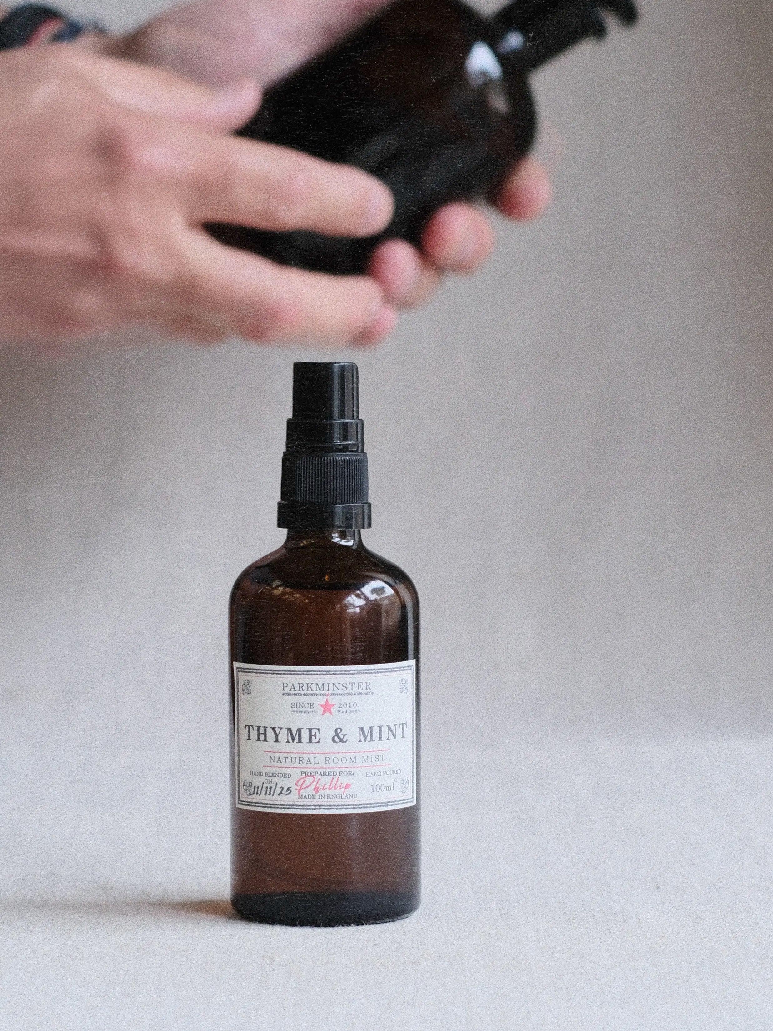 Thyme & Mint natural room mist by Parkminster – a refreshing essential oil blend of mint and wild thyme, handmade in Cornwall for a clean, herbal fragrance.