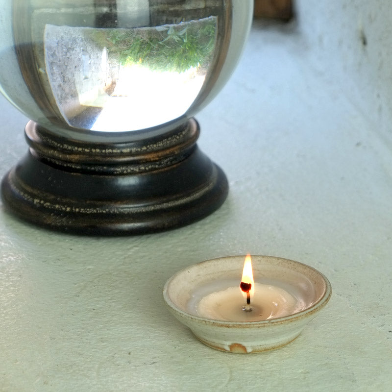 Candelas can be used anywhere in the house and burn out after roughly 2hrs so are a safer way to fragrance your home than traditional candles - Parkminster