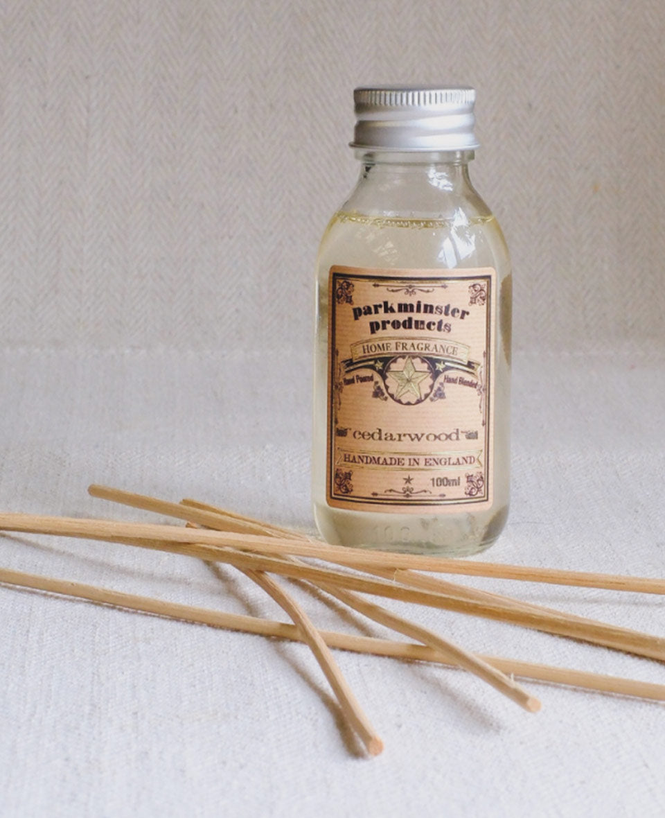 Parkminster Cedarwood 100ml Reed Diffuser Refill with 7 free natural reeds, hand-blended in Cornwall, housed in a recyclable glass bottle