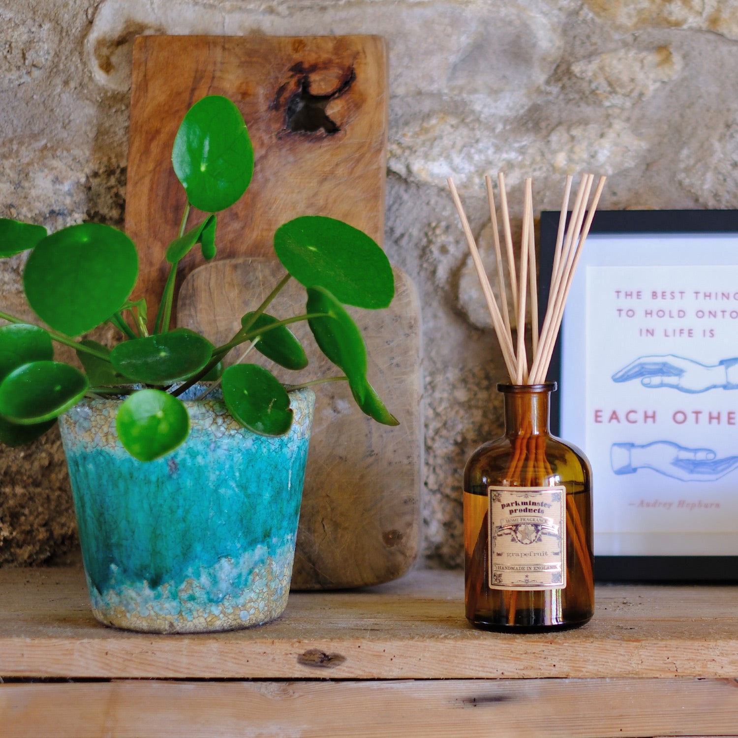 200ml Grapefruit Reed Diffuser by Parkminster Home Fragrance, made with 100% essential oil, from the Apothecary Collection, handcrafted in Cornwall