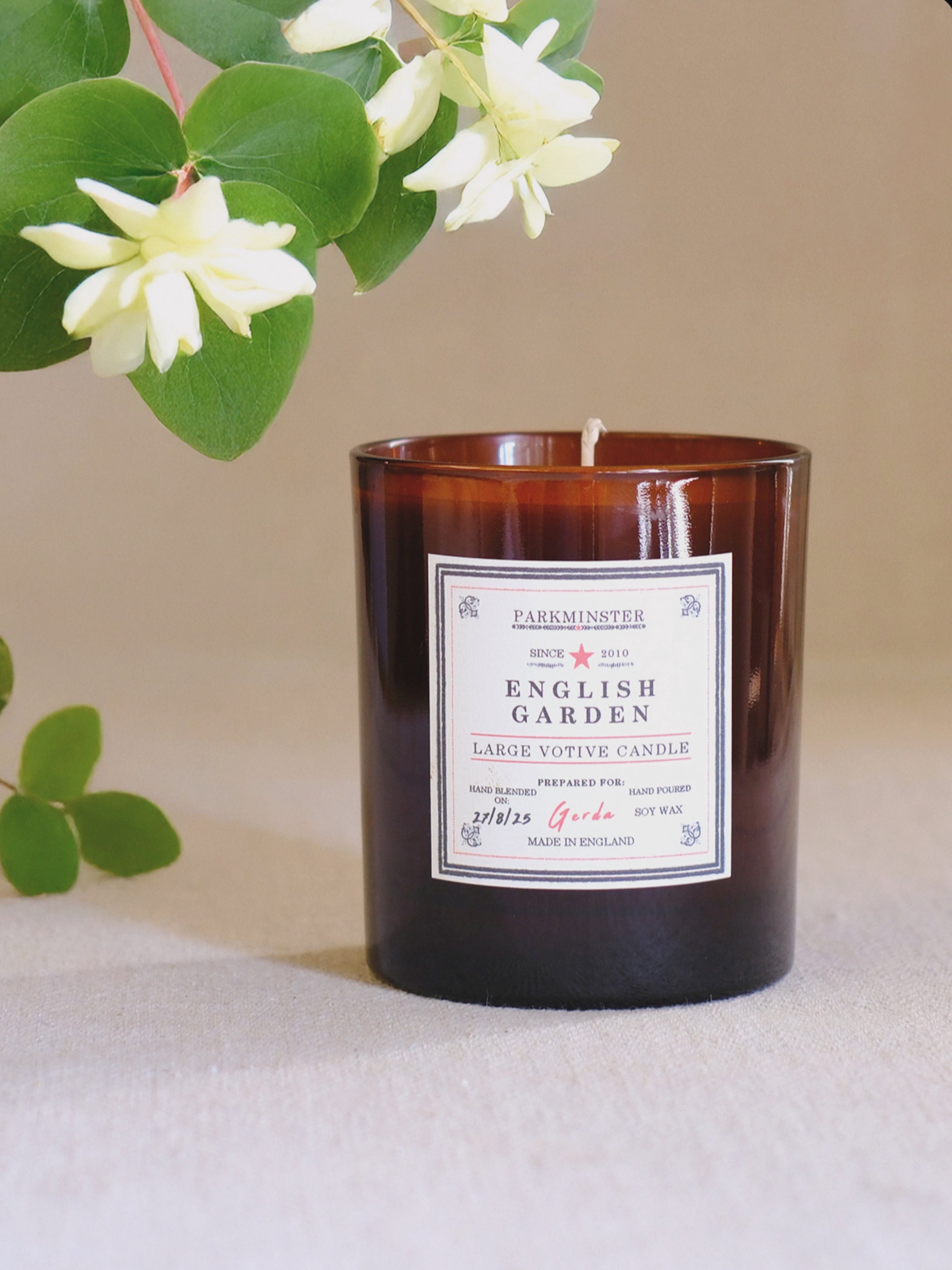 Parkminster English Garden large votive soy wax candle 220 g – floral, rich & sweet natural home fragrance hand-poured in Cornwall with jasmine, honeysuckle, fruit tree and sunlit brick aromas