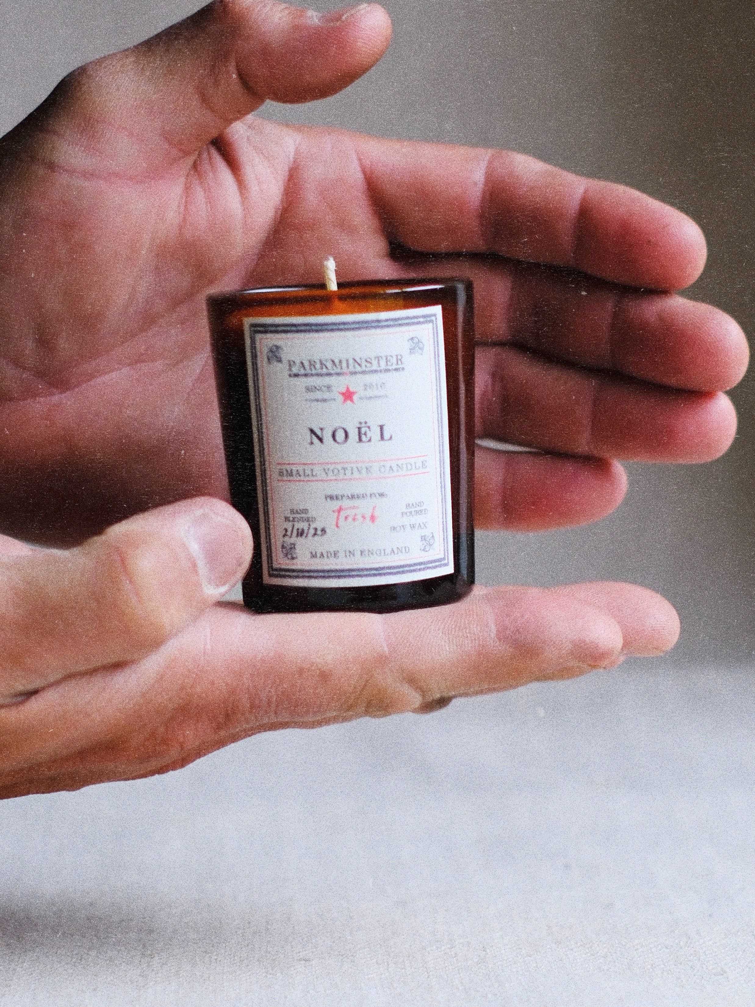 Parkminster Noël Small Votive Candle 75g – festive mandarin, clove & cinnamon fragrance in a natural soy wax candle gift