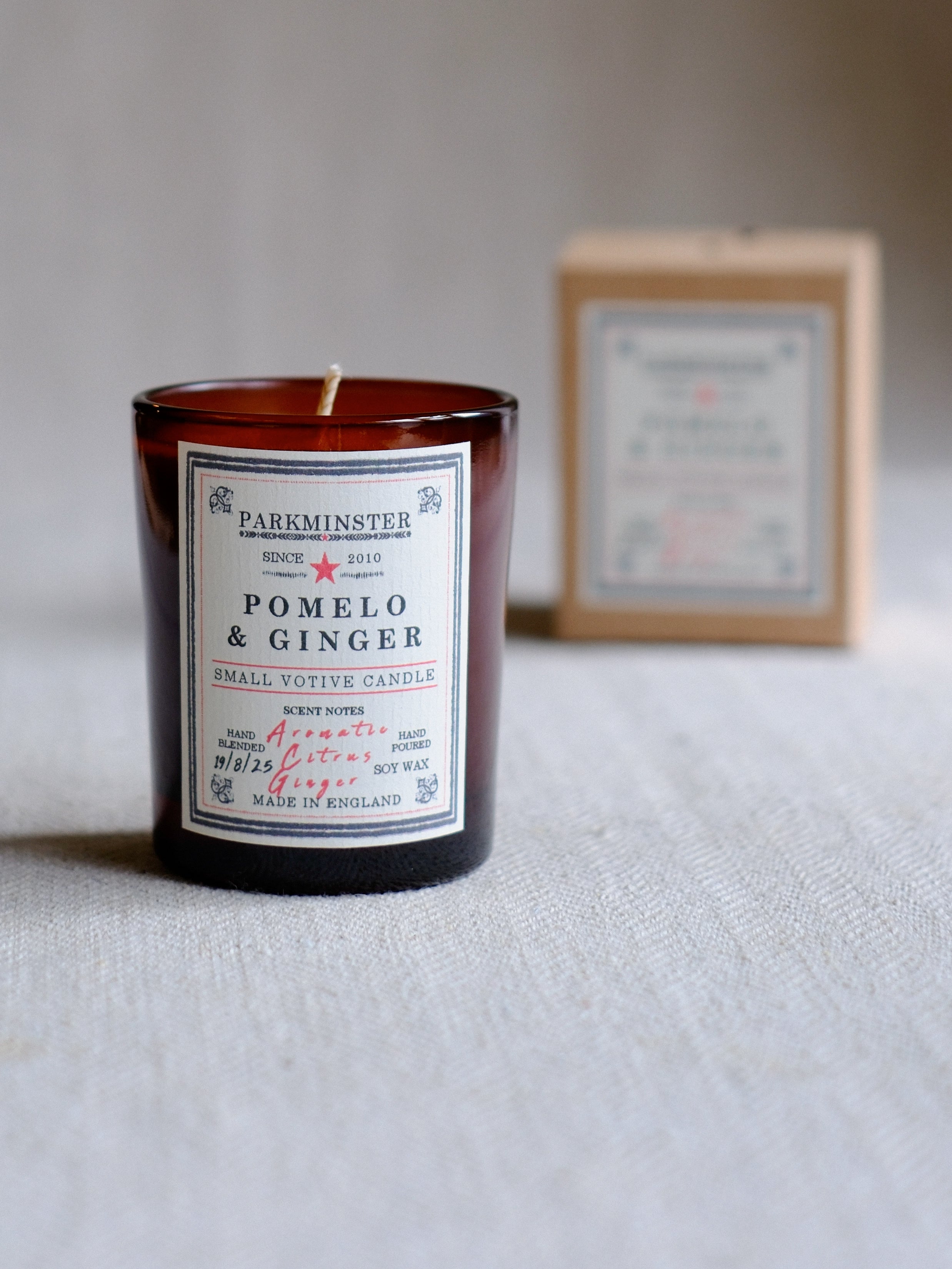 Parkminster Pomelo & Ginger small votive soy candle 75 g – spicy citrus aroma with grapefruit top notes and warm, aromatic ginger, a natural candle handmade in Cornwall