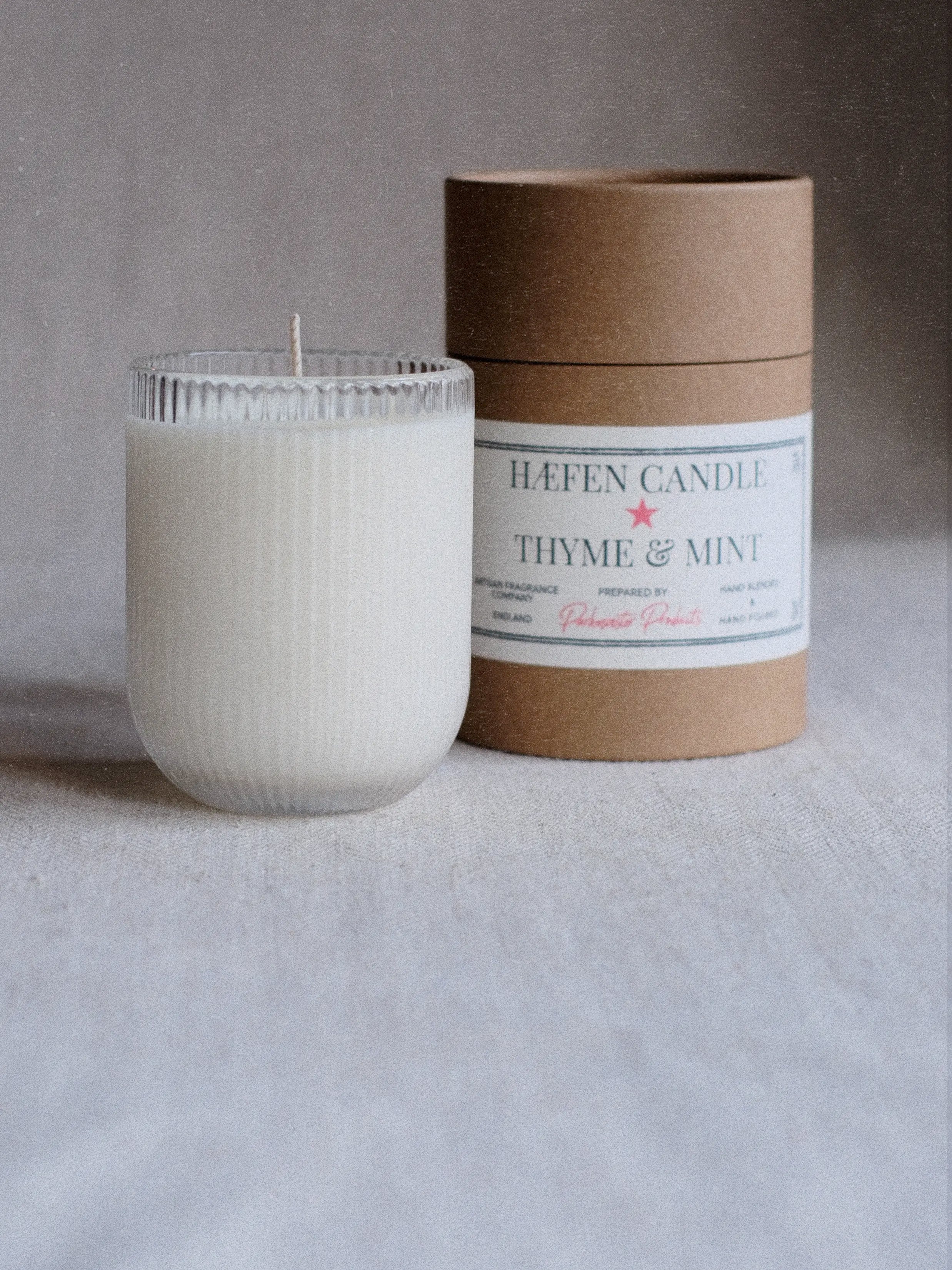 Parkminster Thyme & Mint Scented Candle 200 g – natural soy wax candle with crisp thyme and invigorating mint fragrance