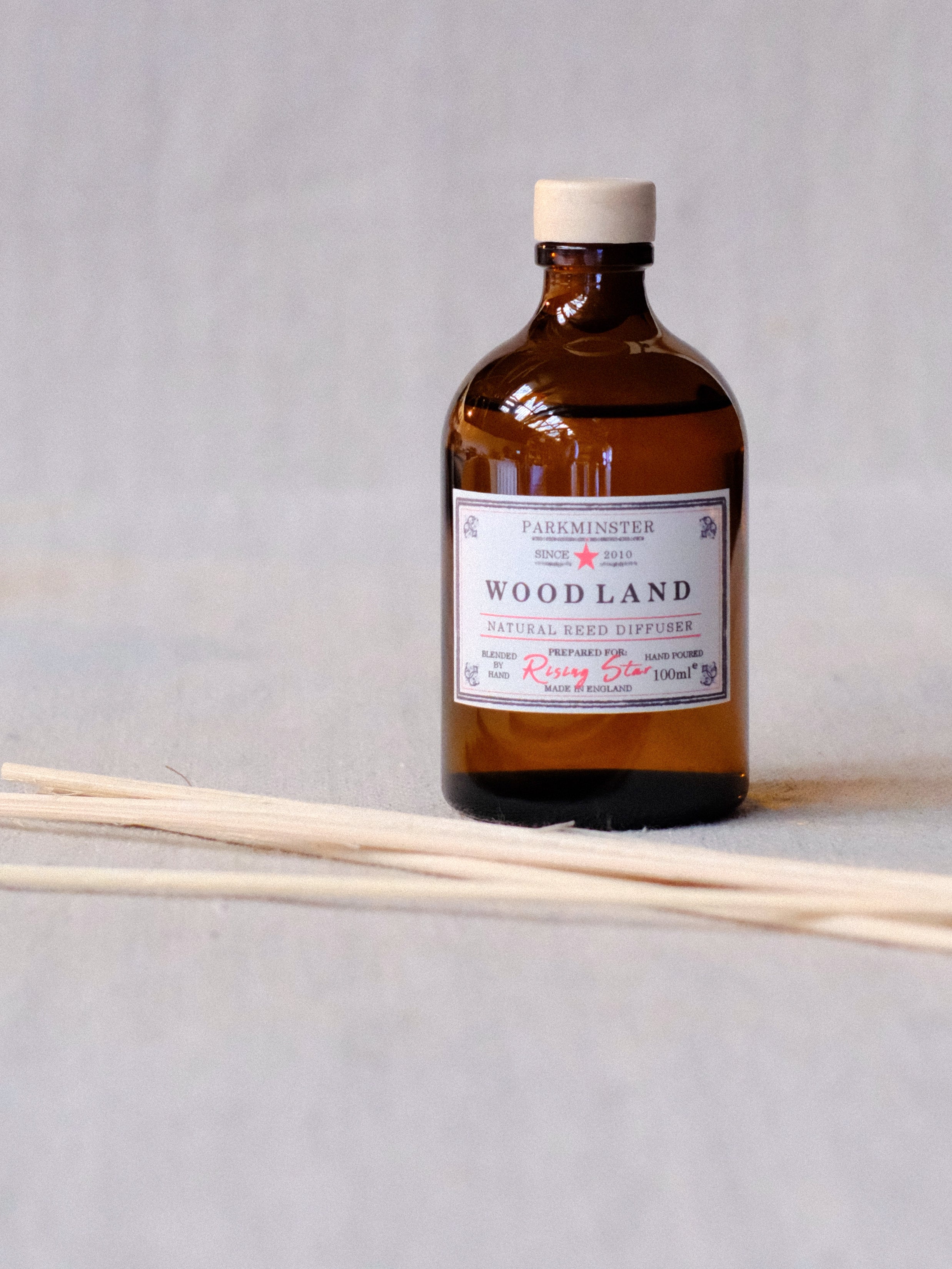 Parkminster Woodland Reed Diffuser – natural home fragrance with earthy oak, smoky hickory, and damp leaves.